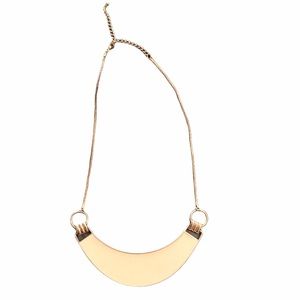 Vintage Ivory and Gold Colored Collar Necklace